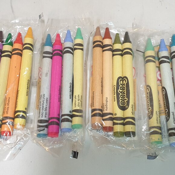 Over 400 NEW Crayons Crayola CraZArt Imagine - Picture 9 of 15